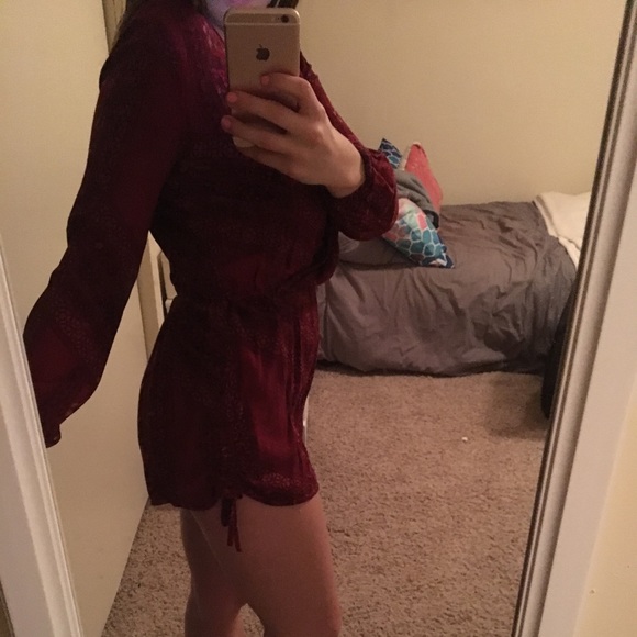 Kendall and Kylie red romper - Picture 3 of 3